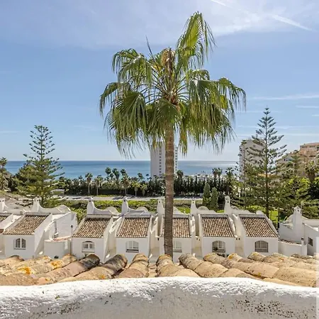 Benalgolf/penthouse With Wonderful Sea Views Apartment